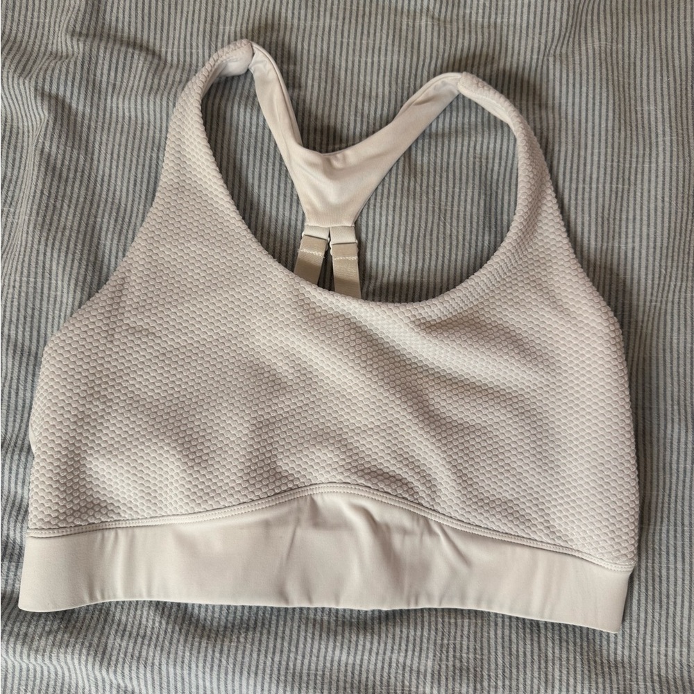 ZYIA Shia Textured Cream Sports Bra size medium